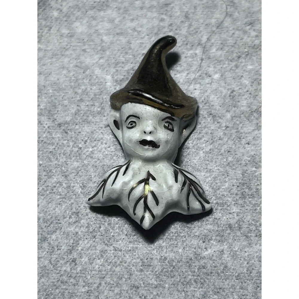 Holland‎ Mold Gold Pixie Elf Figural Brooch Vintage Pin Ceramic Signed